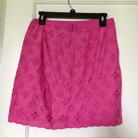 LOFT eyelet miniskirt - Picture 4 of 5